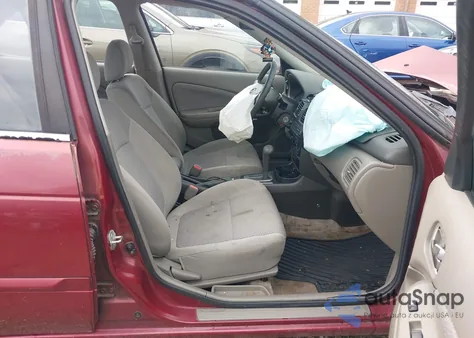 2004 Nissan Sentra 1.8S из США, поврежденный, VIN 3N1CB51D14L868512